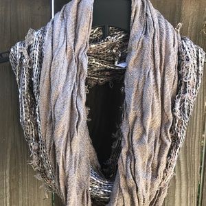 Apt 9 infinity loop scarf